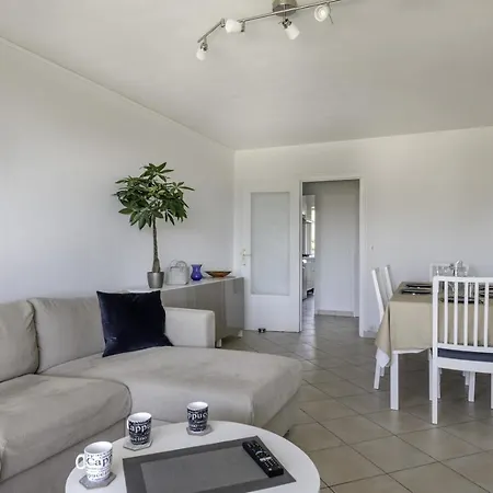 à 4 Ou 6 Avec Vue Sur La Marina Appartement